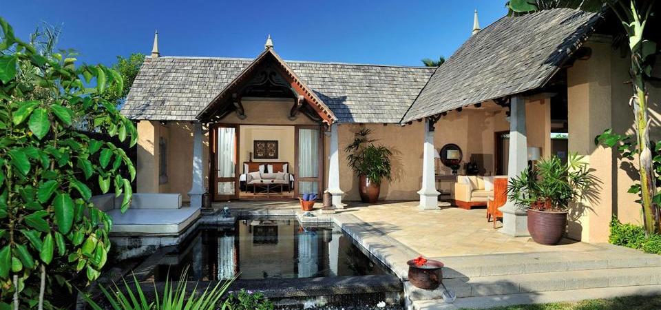 Maradiva-Luxury_suite_villa2__Custom_